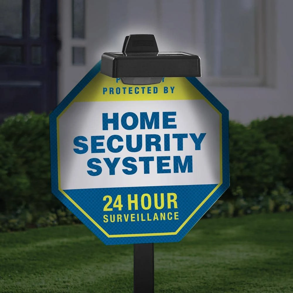 Solar 20 Lumens Black Outdoor Integrated LED Clip-On Light with Magnet; Weather/Water/Rust Resistant by Hampton Bay 6 Solar 20 Lumens Black Outdoor Integrated LED Clip-On Light with Magnet; Weather/Water/Rust Resistant by Hampton Bay - Image 6