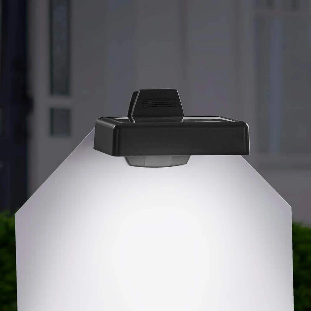 Solar 20 Lumens Black Outdoor Integrated LED Clip-On Light with Magnet; Weather/Water/Rust Resistant by Hampton Bay 3 Solar 20 Lumens Black Outdoor Integrated LED Clip-On Light with Magnet; Weather/Water/Rust Resistant by Hampton Bay - Image 3